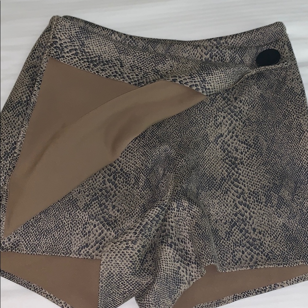 Zara skort - Picture 2 of 3